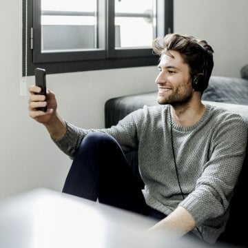 Dating During COVID-19 Times Just Got Easier, Courtesy of These New App Features