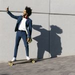 This New Dating App Lets You See Videos of Your Matches Before Your Swipe