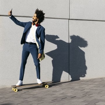 This New Dating App Lets You See Videos of Your Matches Before Your Swipe