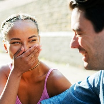 Is She Really Into You, Or Is She Just Being Friendly?