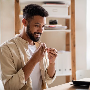 Can Video Chatting Before a First Date Can Improve Your Dating Life?