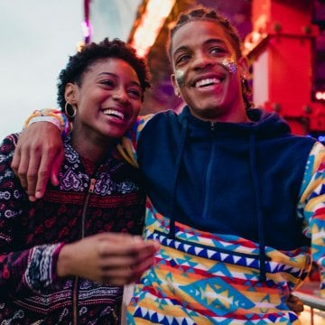 A Ranking of the Top Dating Services Available for Teenagers