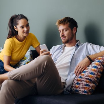 Build Your Relationship Back Up With Instant Support from These 8 Apps