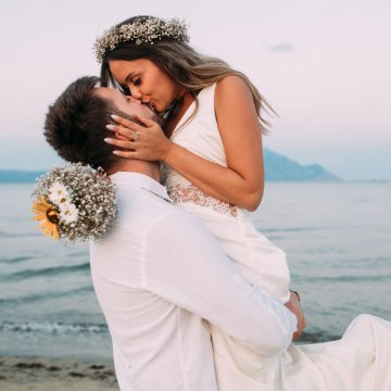 10 Tips Every Husband Must Know to Keep the Passion in His Marriage