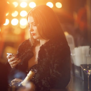 This Clever App Wants To Make Your Dating Life Wayyy Easier