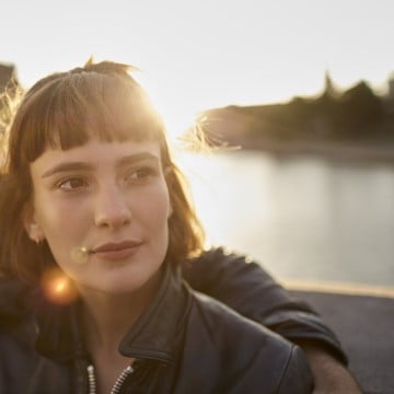 Is Your Online Crush Flaking On Your Dates? Here’s What You Need To Do