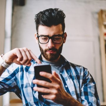 Stalking Your Partner’s Venmo? Here’s What It Says About Your Relationship