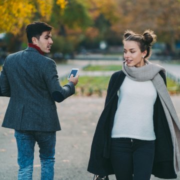 How to Identify “Relationship Addiction” and Break the Cycle