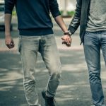 Heterosexual Men Could Learn a Thing or Two (or Six) From Queer Flirting Styles