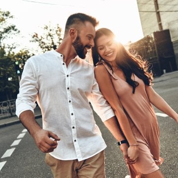 How to Turn a Fling Into a Relationship in 4.5 Steps