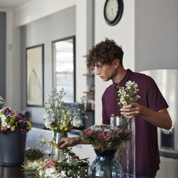 Straight Men Don’t Have to Be Stereotypically Manly (And That’s OK!)