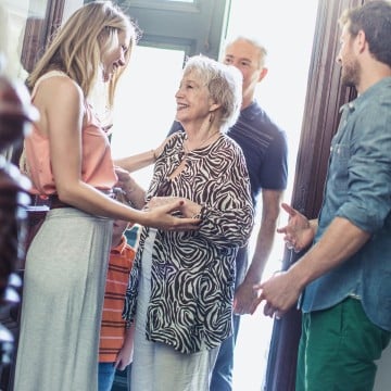 Don’t Introduce Her To Your Folks This Year Without Reading This First