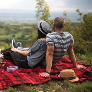 8 Different Date Ideas Based on the Myers-Briggs Personality Types