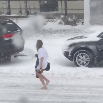 This Girl Had The Worst Walk Of Shame Ever Through The Blizzard