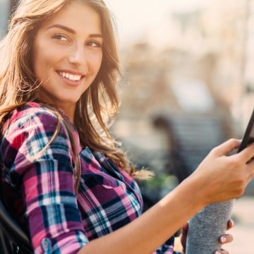 Is Online Dating Ruining Your Chances Of Finding ‘The One’?