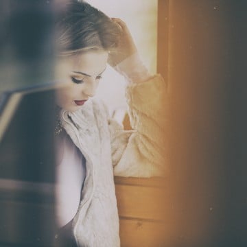 She Says Her Ex Wants To Grab Dinner With Her – How Do You Respond?