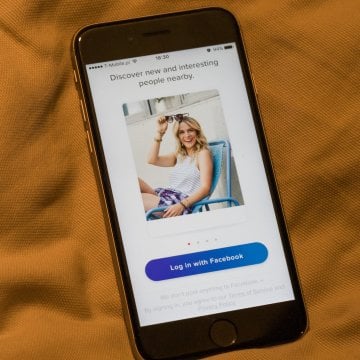 I Asked A Dating Coach To Make Me An Irresistible Profile – Here’s What Happened