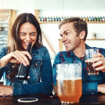 Not Sure If Your Date Went Well? Look for These 10 Signs