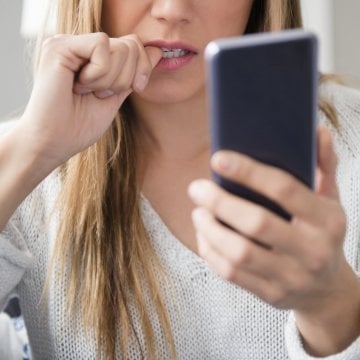 Tips For Dealing With A Girl Who Refuses To Commit But Won’t Let You Go