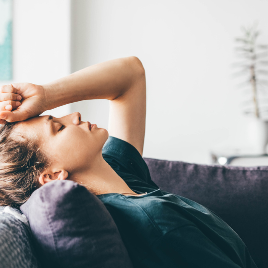 5 Common Phrases Used by Cheaters, According to Therapists