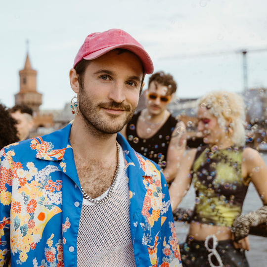 Have You Ever Wondered About Your Sexuality? Here’s How to Know If You Might Not Be Straight