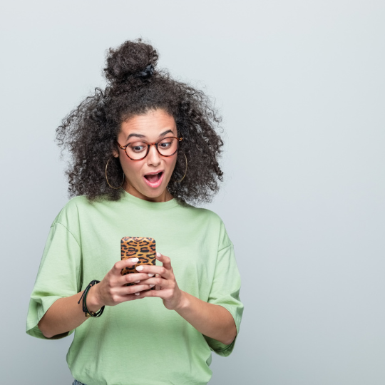 8 Crucial Tips to Help You DM Slide With Enviable Smoothness