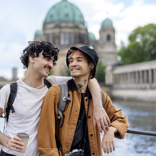 Staying in the Closet Sucks. Here’s What You Should Know About Coming Out