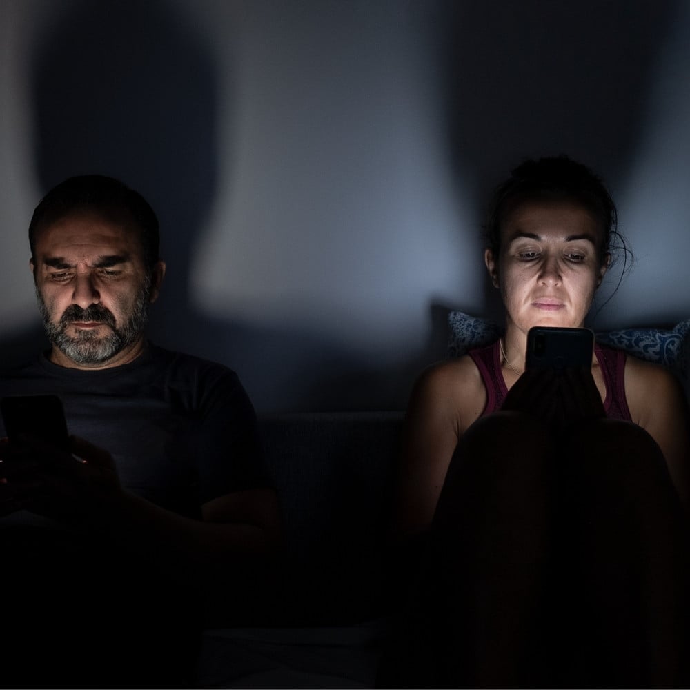 Here Are 7 Subtle Habits That Can Slowly Erode the Trust in Your Relationship